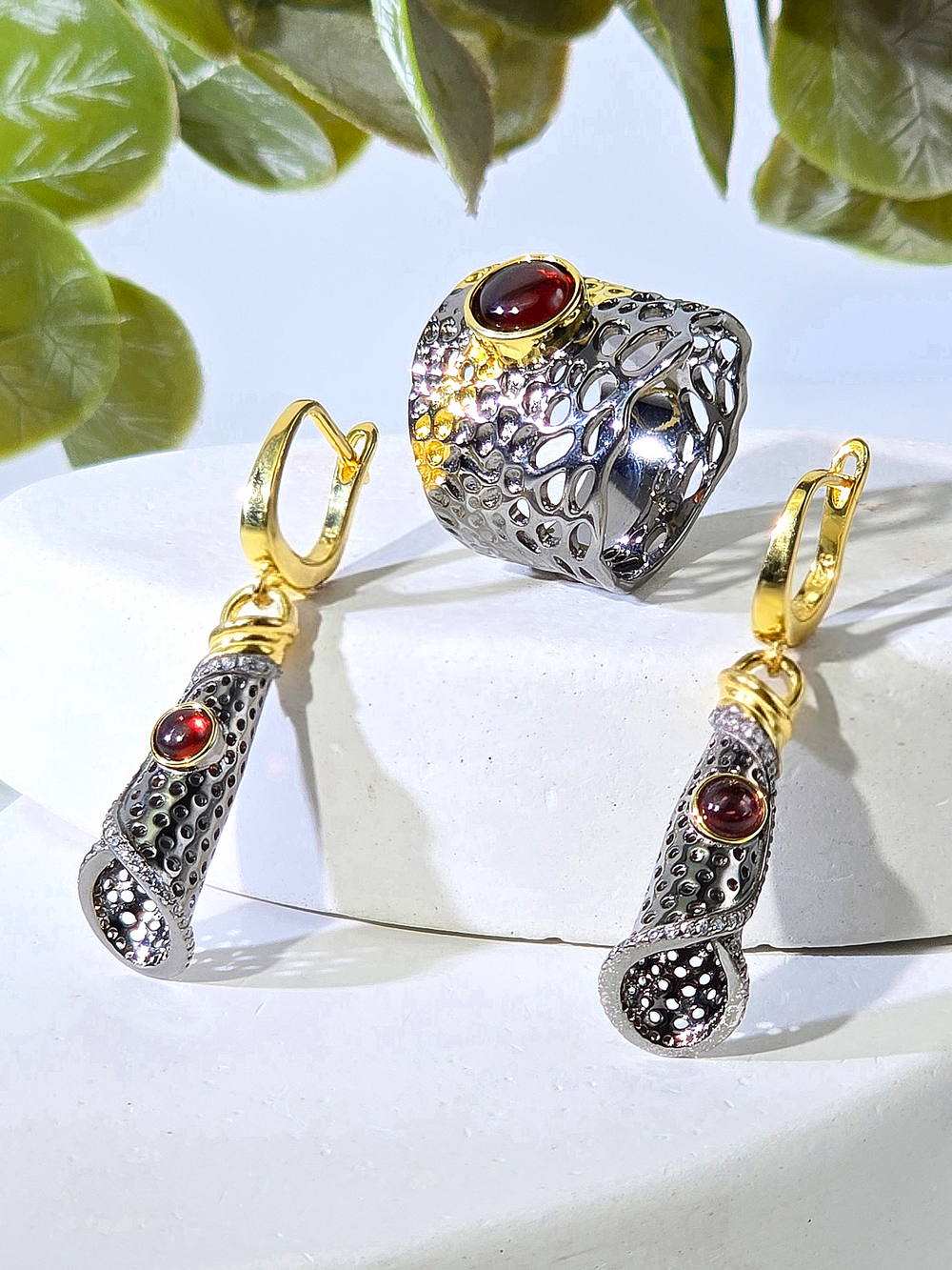 Серебряное кольцо